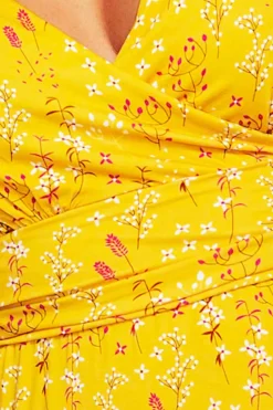 New Anna klänning Ängsblom Gul Klänningar