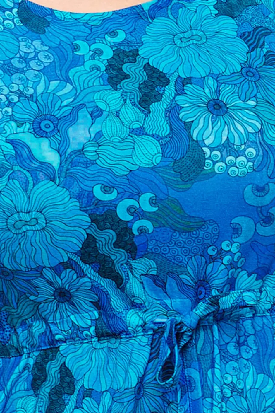 New Bella klänning Illusion Blå Klänningar