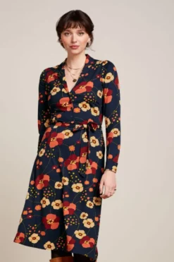 Outlet Lola klänning Melody evening blue Klänningar