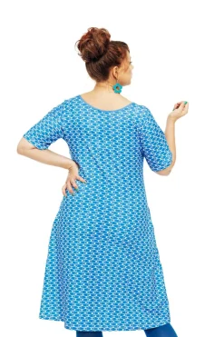 Discount Magda klänning Mört Blå Klänningar