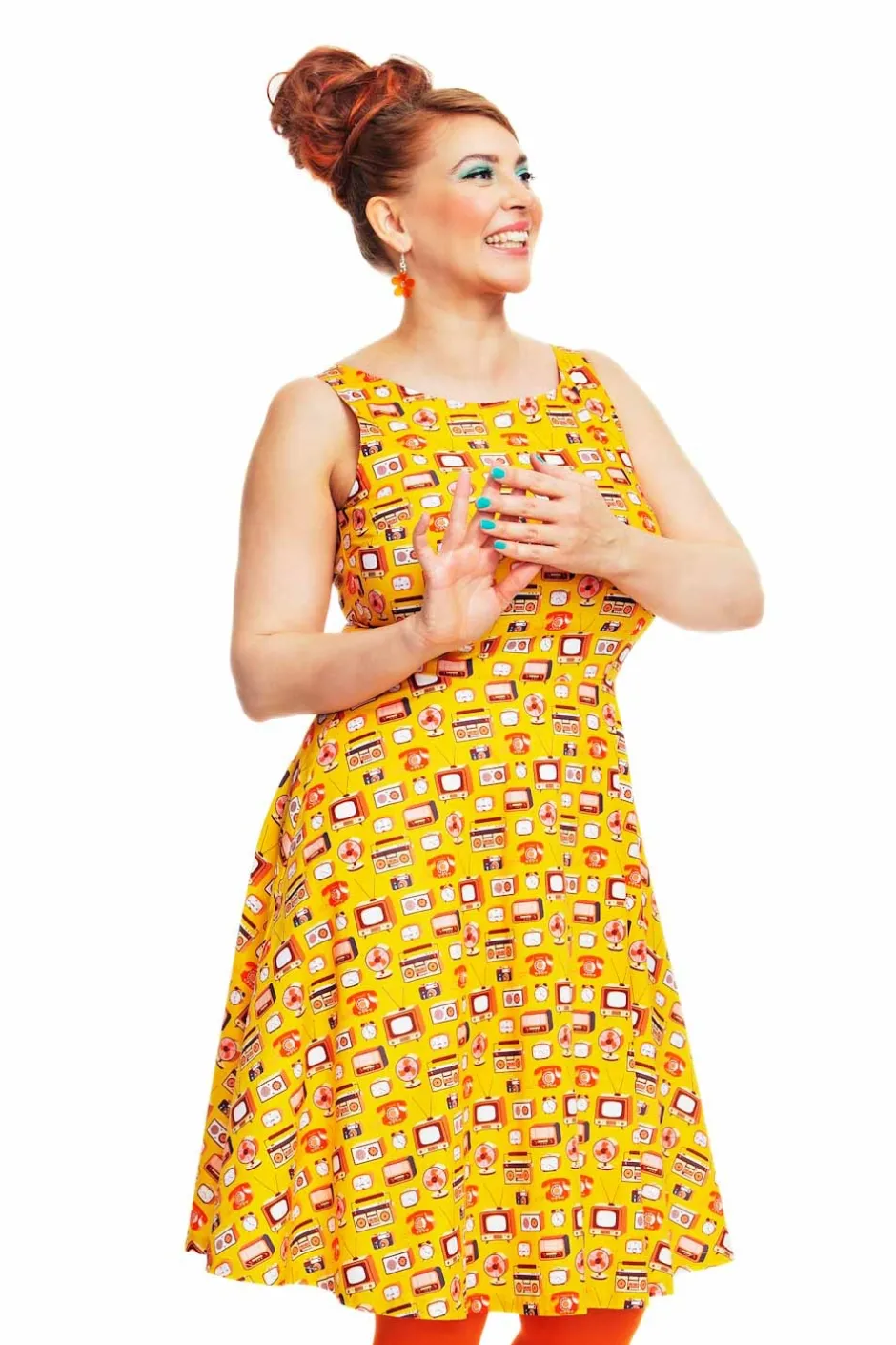 Fashion Saga klänning TV Gul Klänningar