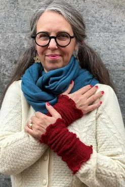 Sale Slätstickad tubsjal Blå melange Halsdukar & Sjalar